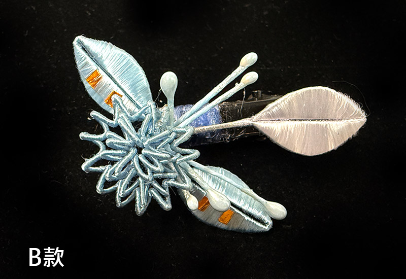 傳統紅春仔花(圓仔花)夾/胸針/髮梳